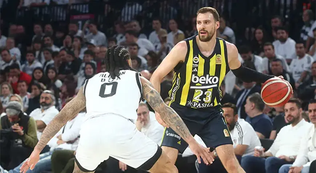Guduric'ten Biberovic'in NBA İhtimaline Yeşil Işık: "Gidebileceğini Konuştuk"